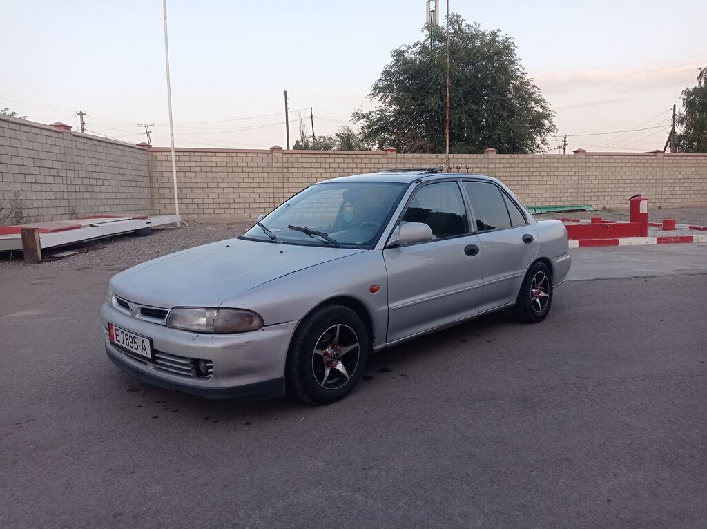 Mitsubishi Lancer: 1993 г.: фото 5