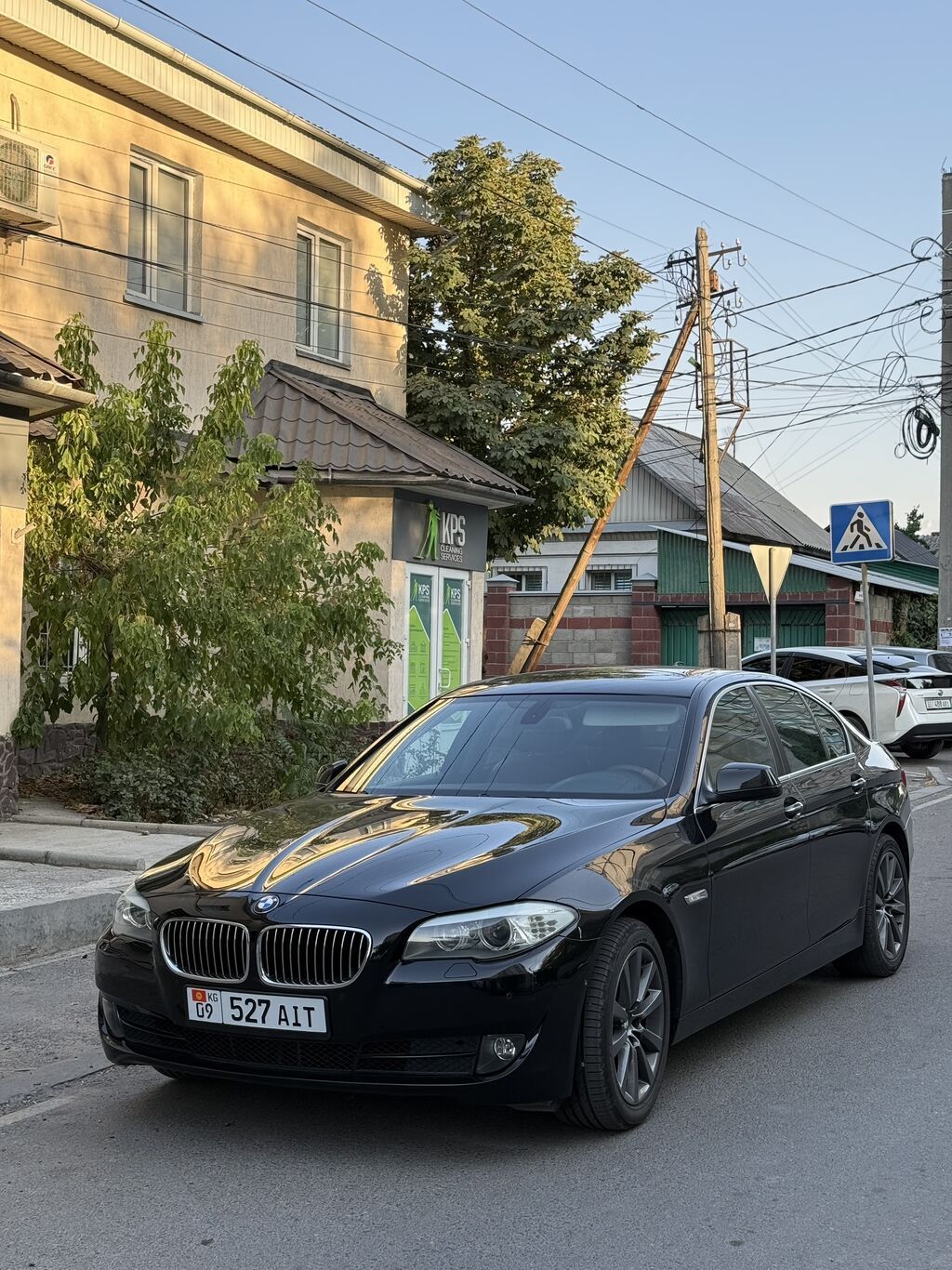 BMW 5 series: 2012 г., 3 л, Автомат, Бензин, Седан: фото 2