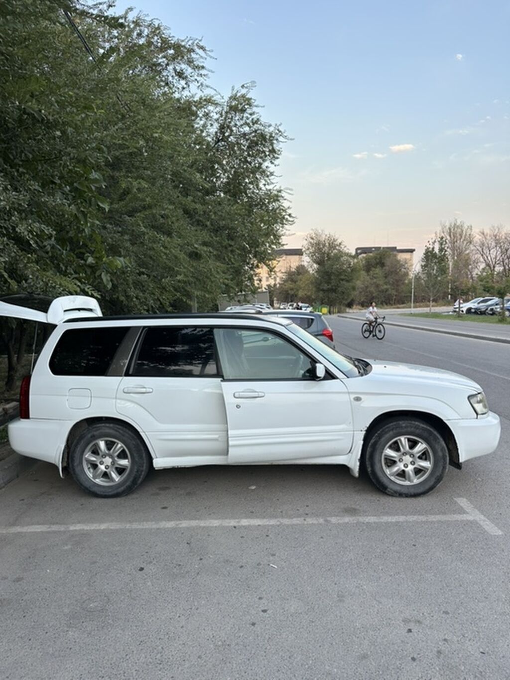 Subaru Forester: 2003 г., 2 л, Автомат, Бензин, Универсал: фото 2