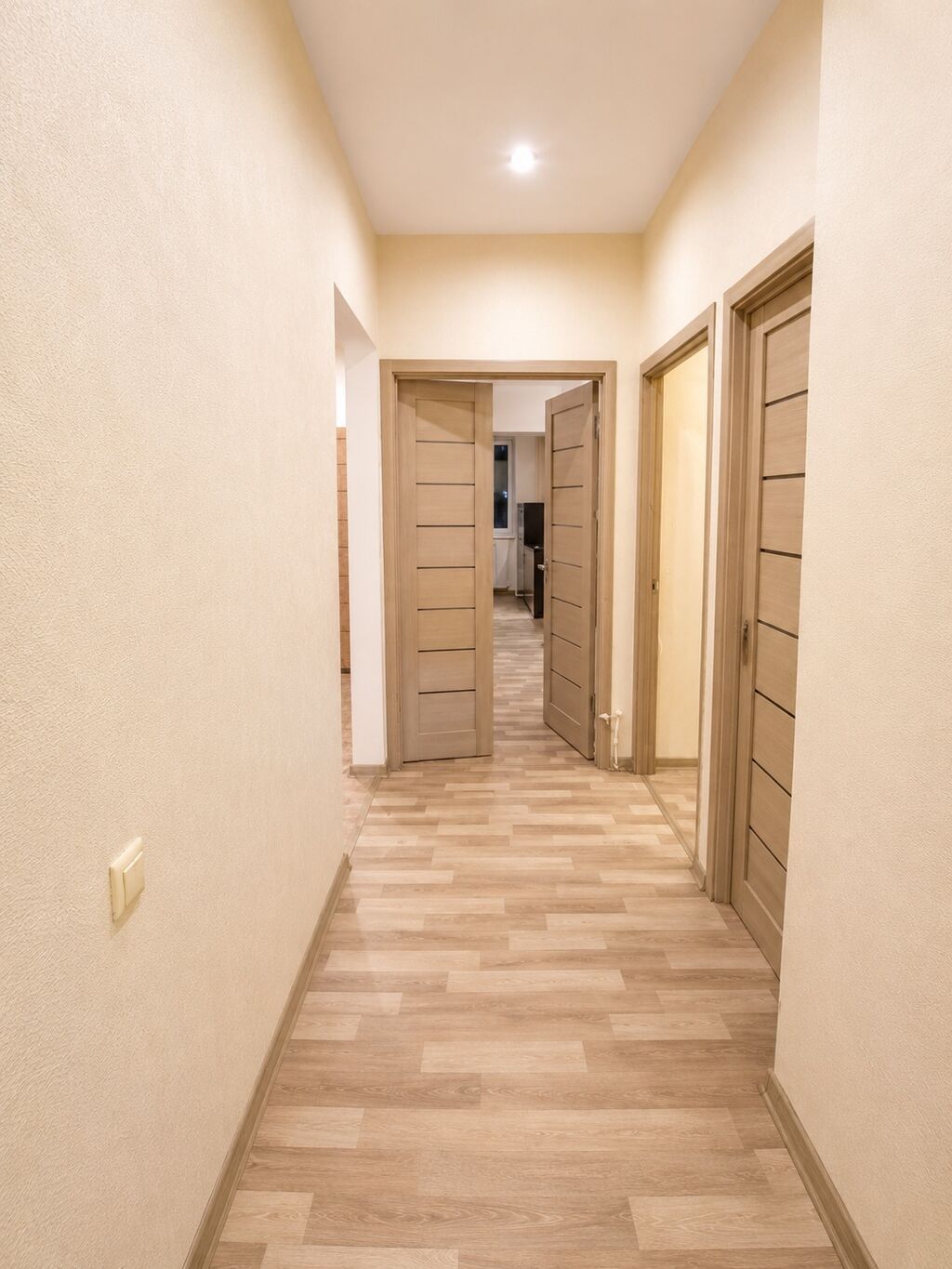 3 комнаты, 78 м², Аламедин-1 мкр 105 серия, 7 этаж, Старый ремонт: фото 6