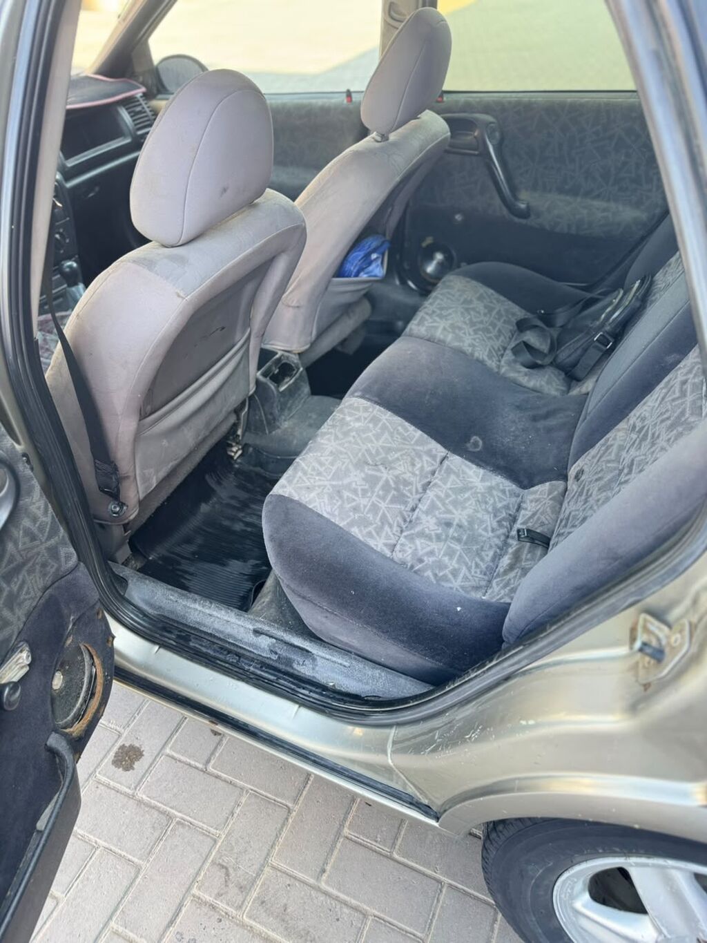 Opel Vectra: 1997 г., 1.6 л, Механика, Бензин, Седан: фото 8