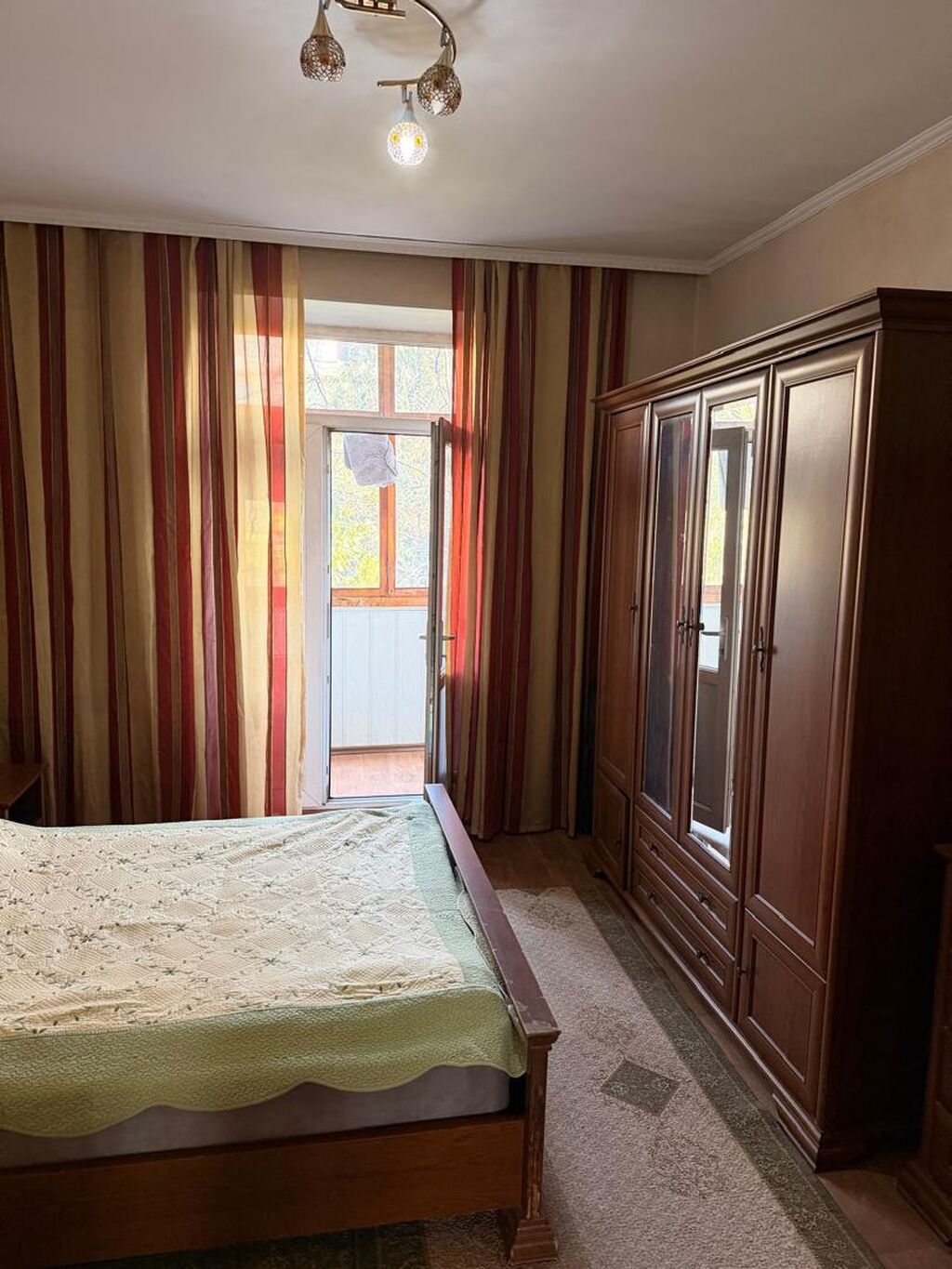 Продам 3-комнатную квартиру в центре, 70 м², сталинка: фото 3