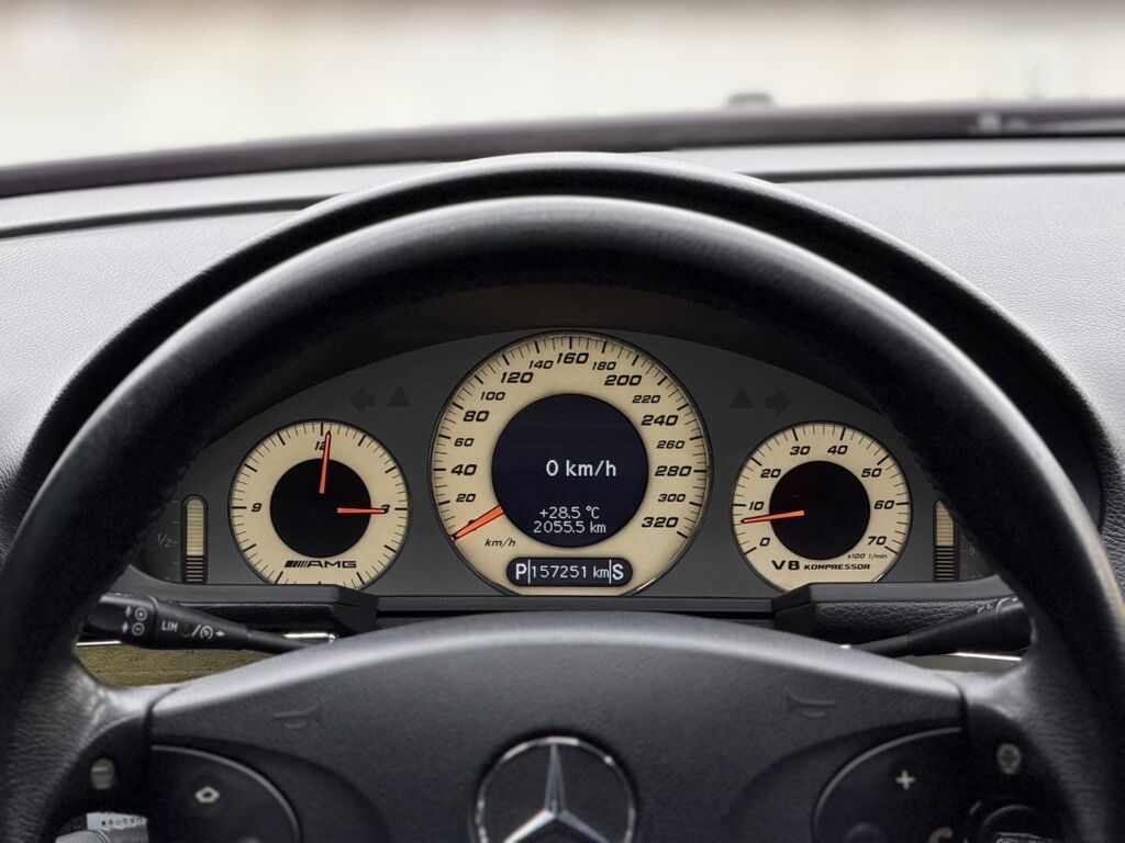 Mercedes-Benz E-класс AMG: 2005 г., 5.5 л, Седан: фото 8