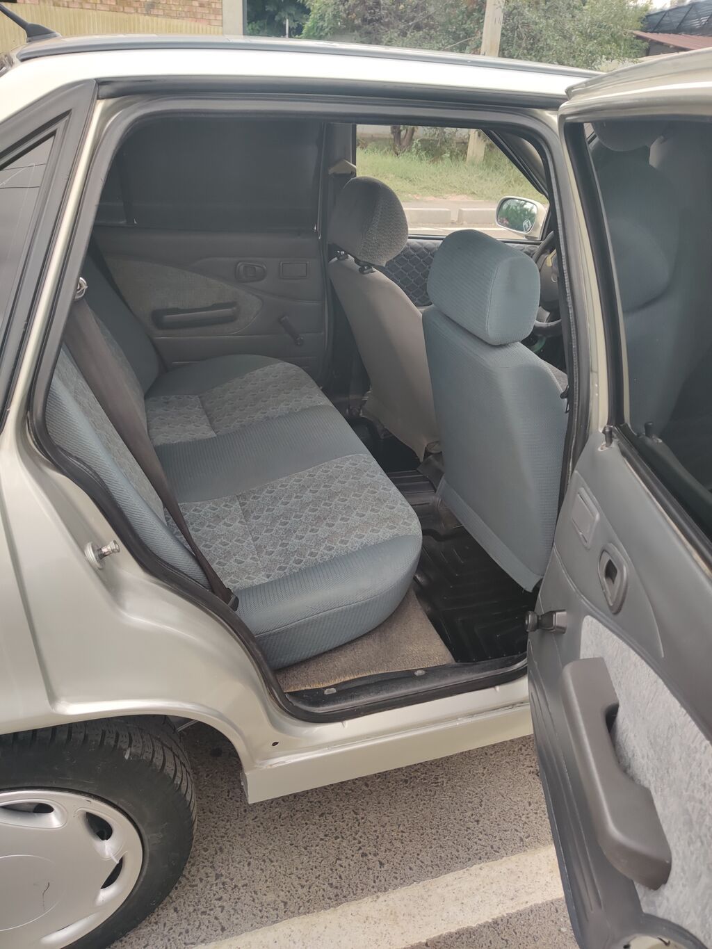 Daewoo Nexia: 2007 г., 1.5 л, Механика, Бензин, Седан: фото 6