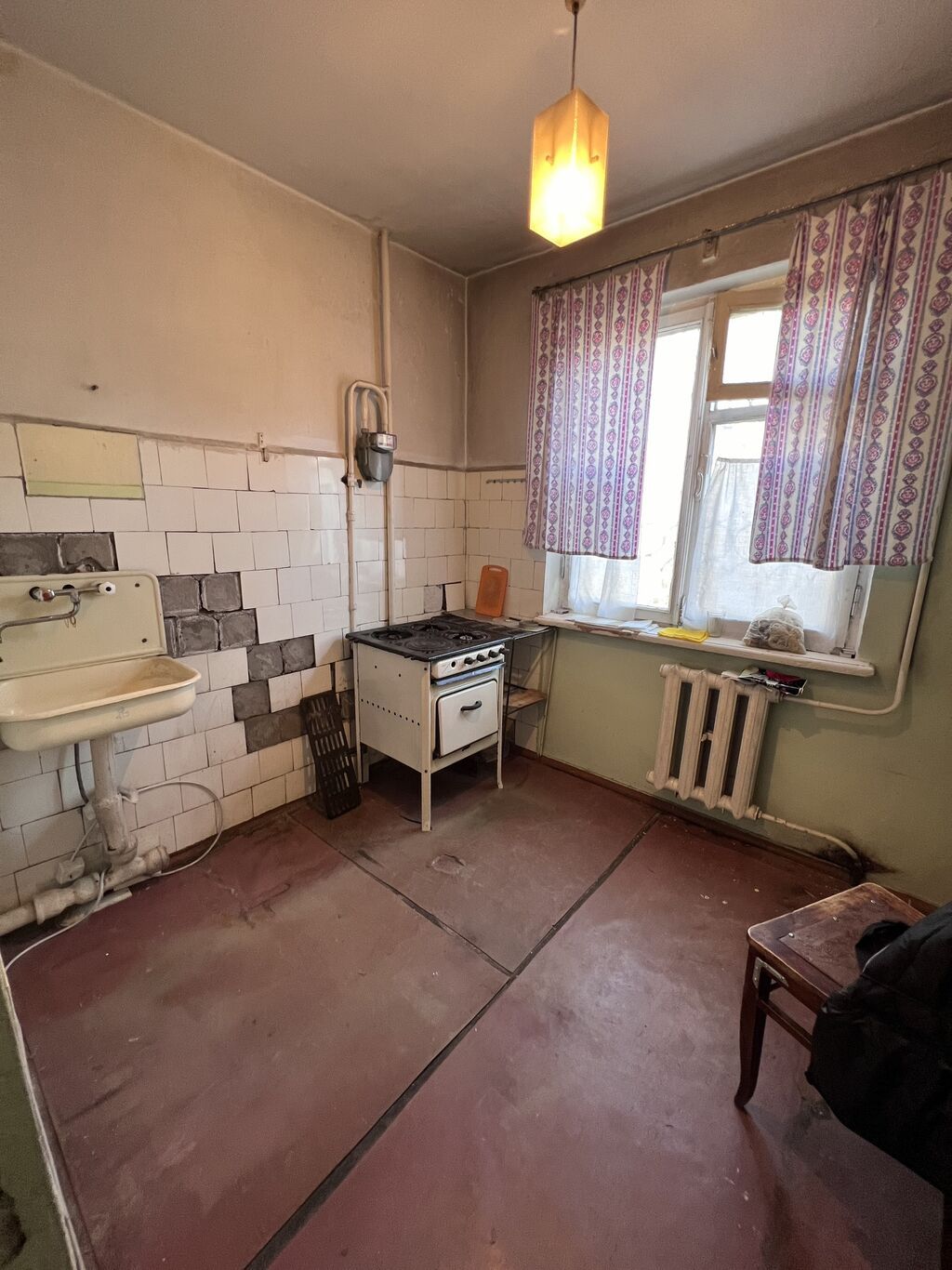 3 комнаты, 60 м², 3 мкр 104 серия, 2 этаж, Старый ремонт: фото 3