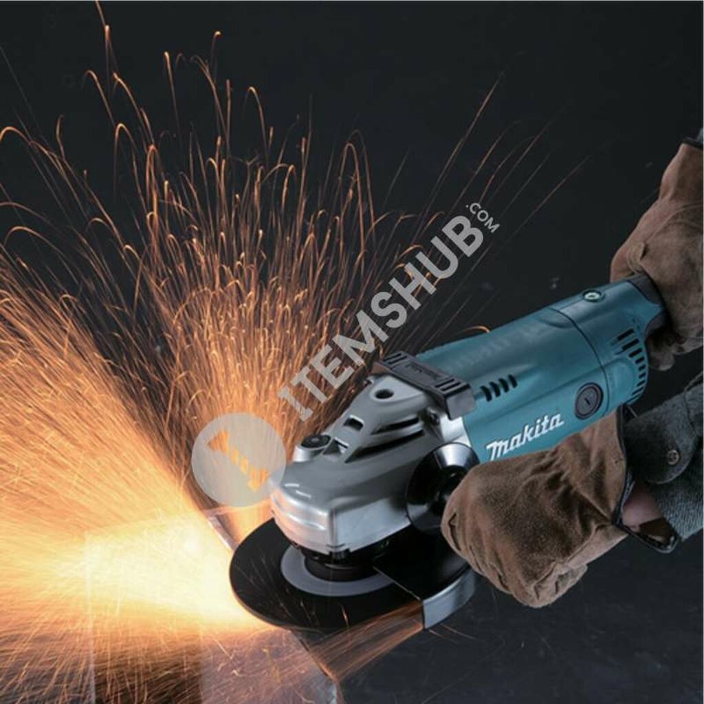 Болгарки 2 2. Makita ga7010c. Шлифмашина Makita ga 7020. Маш шлиф угл ga7010c Makita. Машина шлифовальная угловая; 180мм; ga 7020 SF Makita.