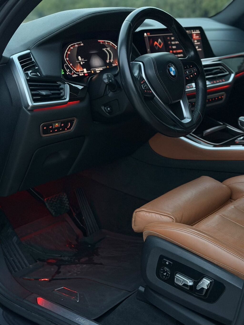 BMW X5: 2019 г., 3 л, Автомат, Бензин, Внедорожник: фото 4