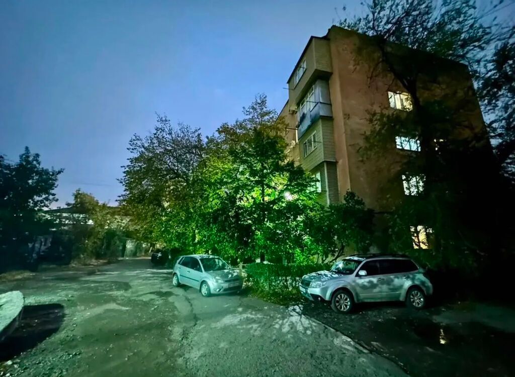 2 комнаты, 49 м², ТЦ Весна Индивидуалка, 5 этаж, Косметический ремонт: фото 2