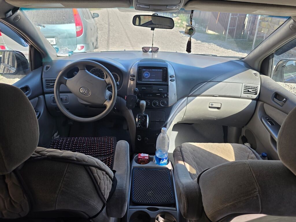 Toyota Sienna: 2006 г., 3.3 л, Автомат, Газ, Минивэн: фото 6