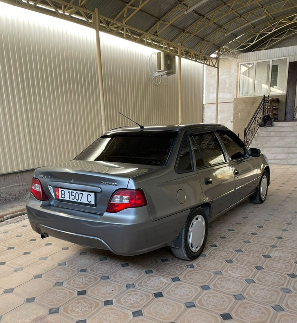 Daewoo Nexia: 2012 г., 1.6 л, Механика, Бензин, Седан: фото 4