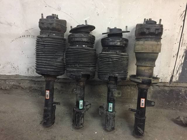 Амортизаторы с подкачкой на Лексус RX330 | Договорная | Амортизаторы ...