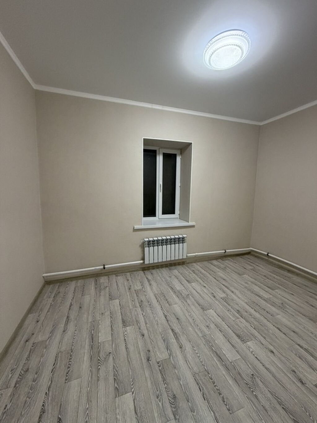 4 комнаты, 60 м², 2 соток, Бишкек, Собственник: фото 3