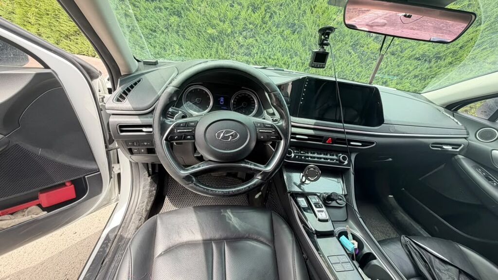 Hyundai Sonata: 2019 г., 2 л, Автомат, Бензин, Лифтбек: фото 4