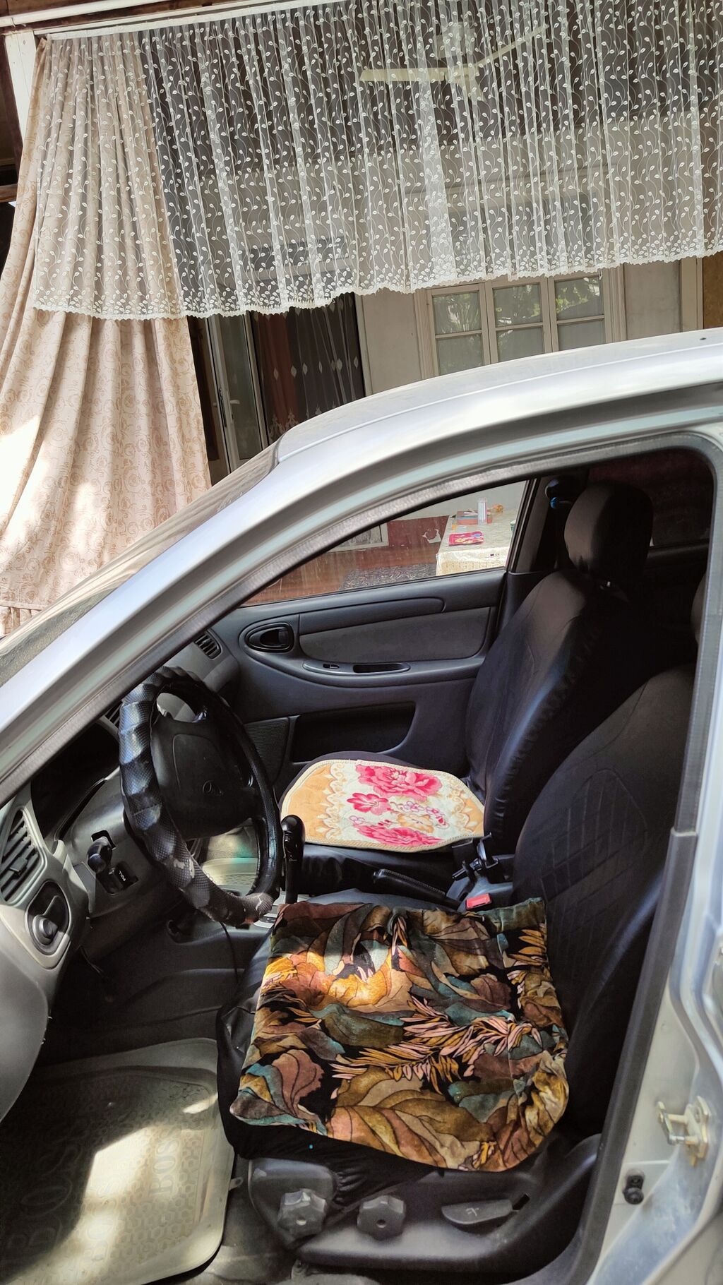 Daewoo Lanos: 2001 г., 1.5 л, Автомат, Газ, Седан: фото 5