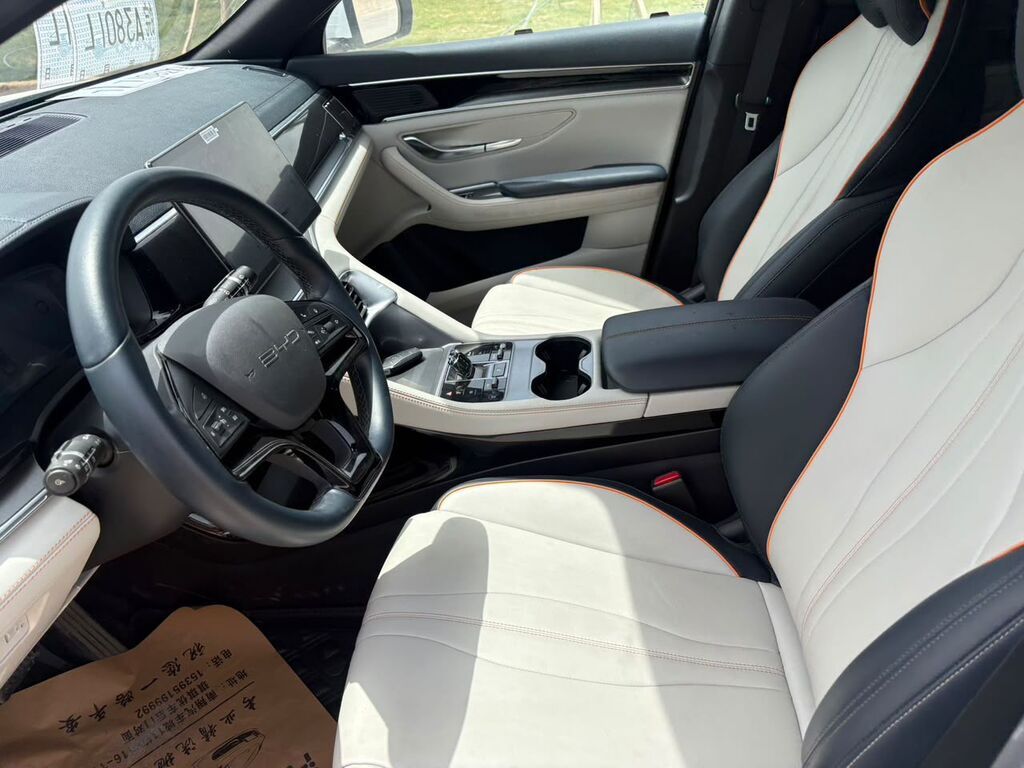 BYD Song Plus: 2023 г., 0.1 л, Автомат, Электромобиль, Кроссовер: фото 4