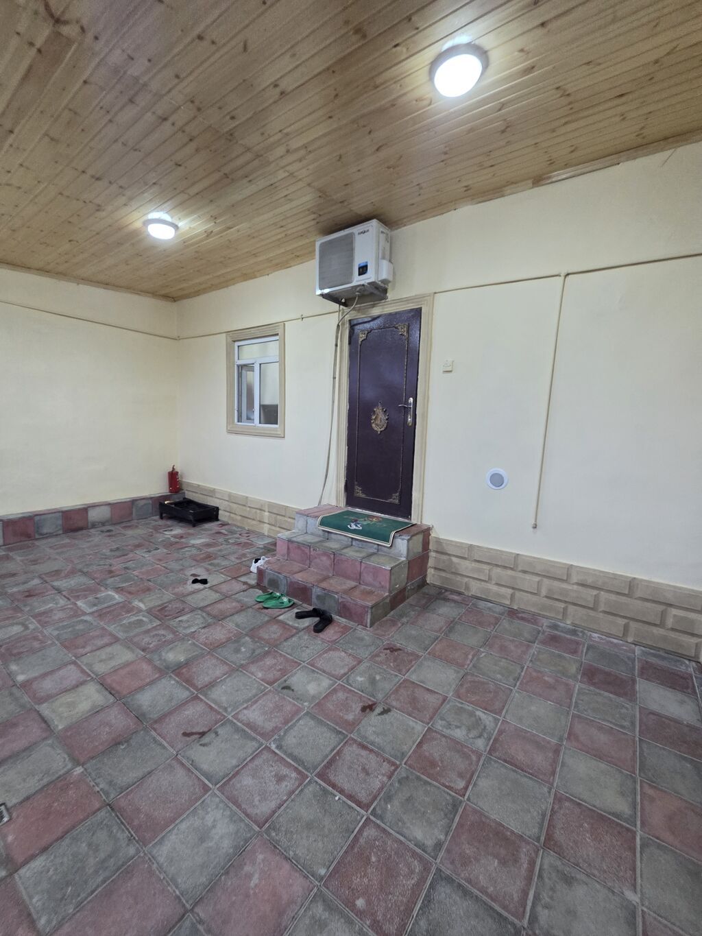 3 otaqlı, 82 kv. m, Yeni təmirli