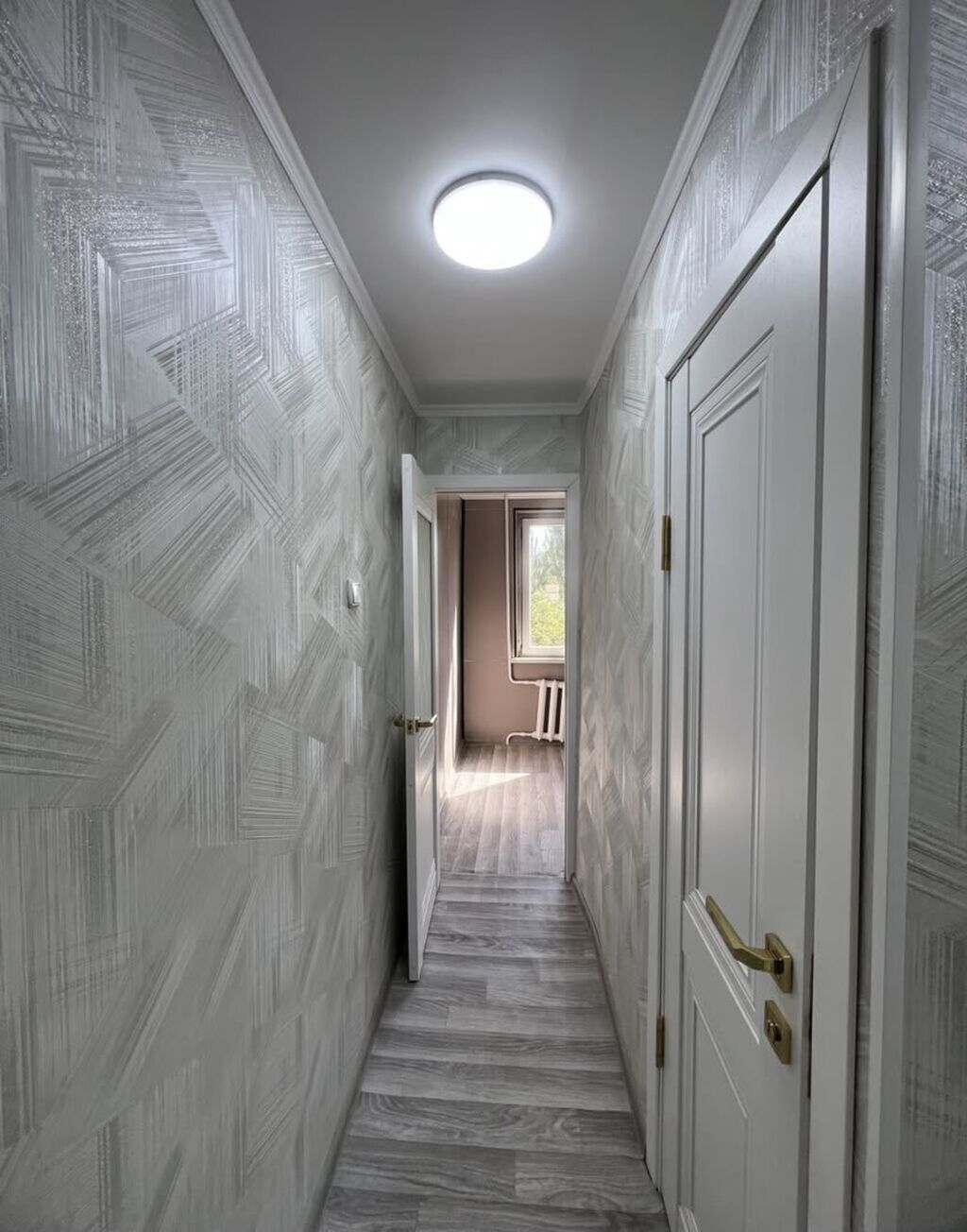 1 комната, 35 м², 8 мкр 104 серия, 4 этаж, Свежий ремонт: фото 8