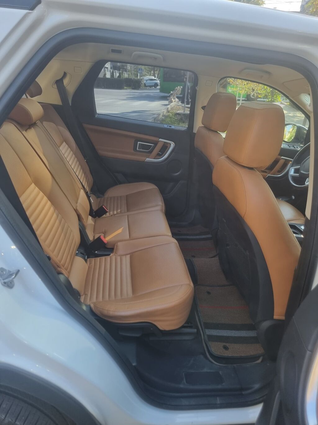 Land Rover Discovery Sport: 2019 г., 2 л, Автомат, Дизель, Кроссовер: фото 4