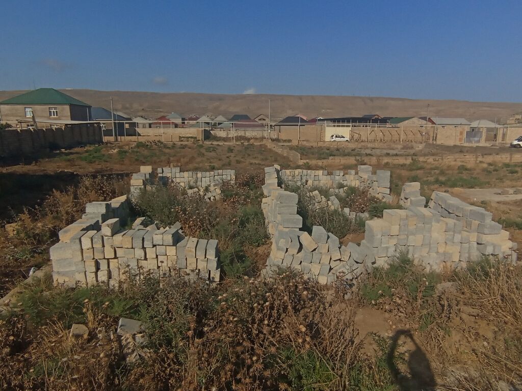 2 sot, Tikinti, Maklerlər narahat etməsin, Bələdiyyə