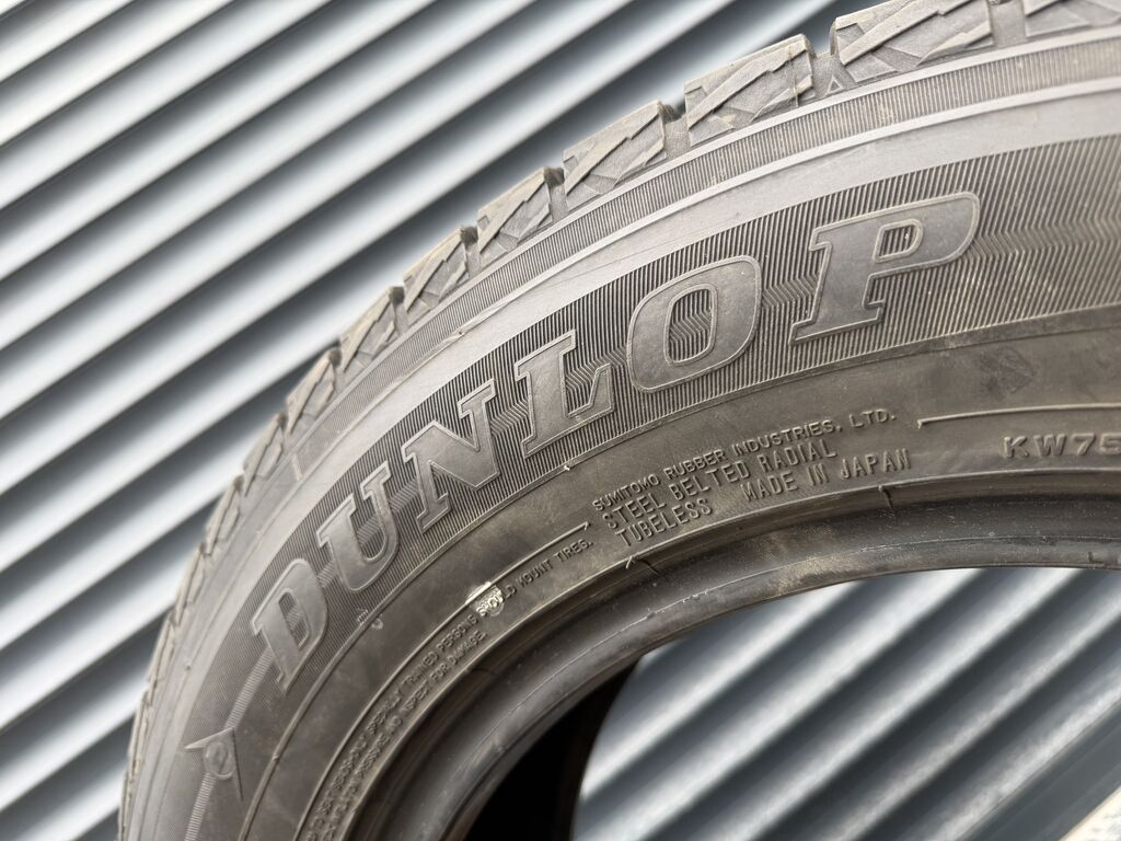 Шины 225 / 65 / R 17, Зима, Б/у, Комплект, Внедорожные (АТ/МТ), Япония, Dunlop: фото 4
