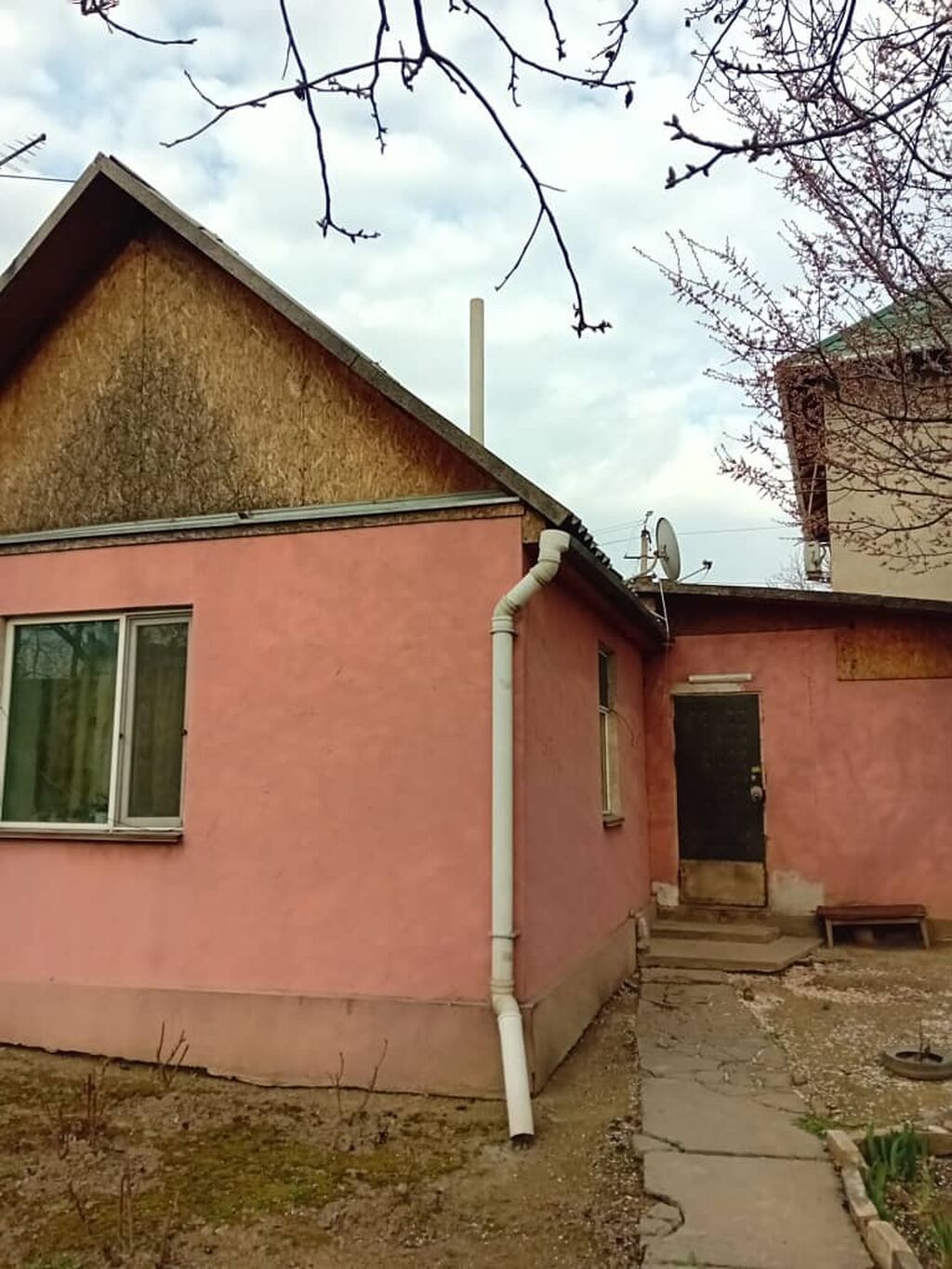 Продаётся дом 50кв. Утеплён, кирпич. Первая линия, удобные подъездные: фото 3