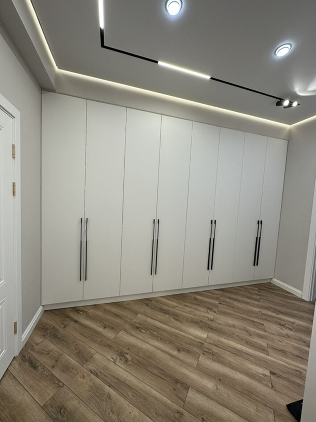 3 комнаты, 120 м², Элитка, 10 этаж, Дизайнерский ремонт: фото 6