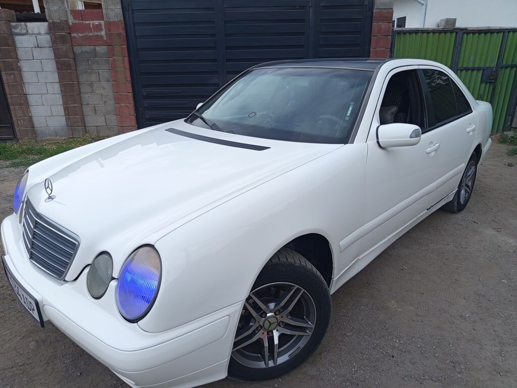 Mercedes-Benz E-Class: 2000 г., 2.2 л, Механика, Дизель, Седан: фото 5