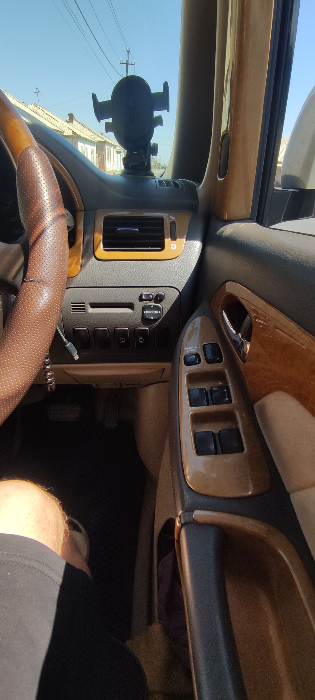 Toyota Alphard: 2006 г., 3 л, Автомат, Газ, Минивэн: фото 7