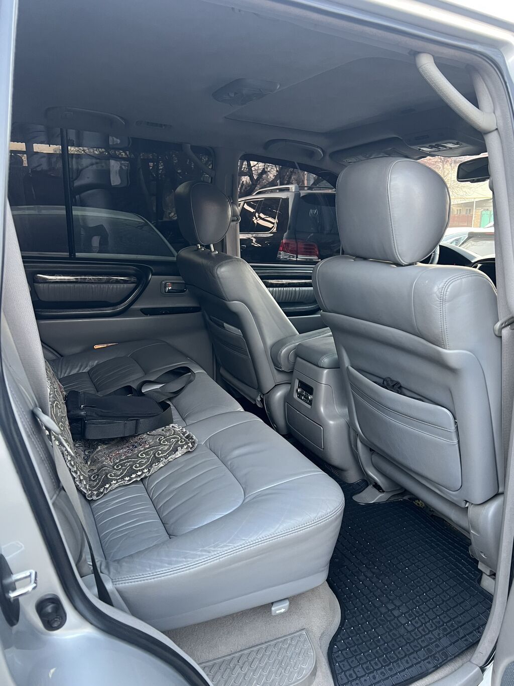 Lexus LX: 2006 г., 4.7 л, Автомат, Газ, Внедорожник: фото 3