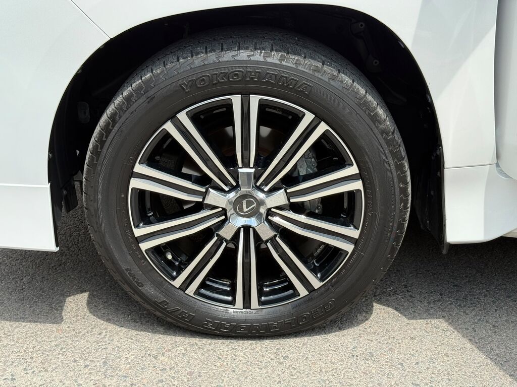 Lexus LX: 2020 г., 5.7 л, Автомат, Бензин, Внедорожник: фото 5