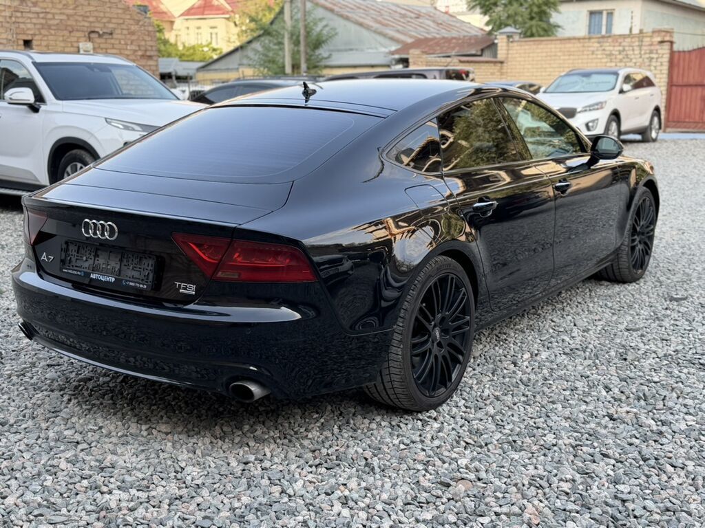 Audi A7: 2012 г., 3 л, Автомат, Бензин, Лифтбек: фото 3