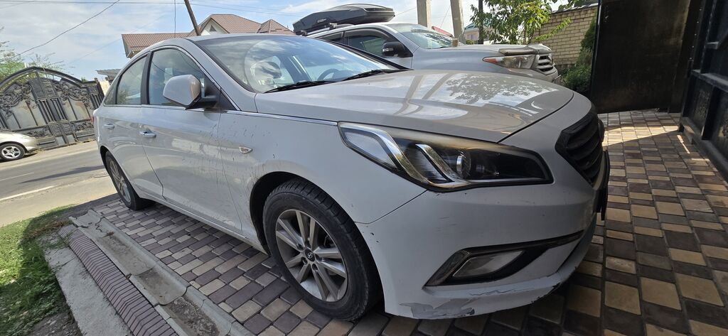 Hyundai Sonata: 2016 г., 2 л, Автомат, Бензин, Седан: фото 2
