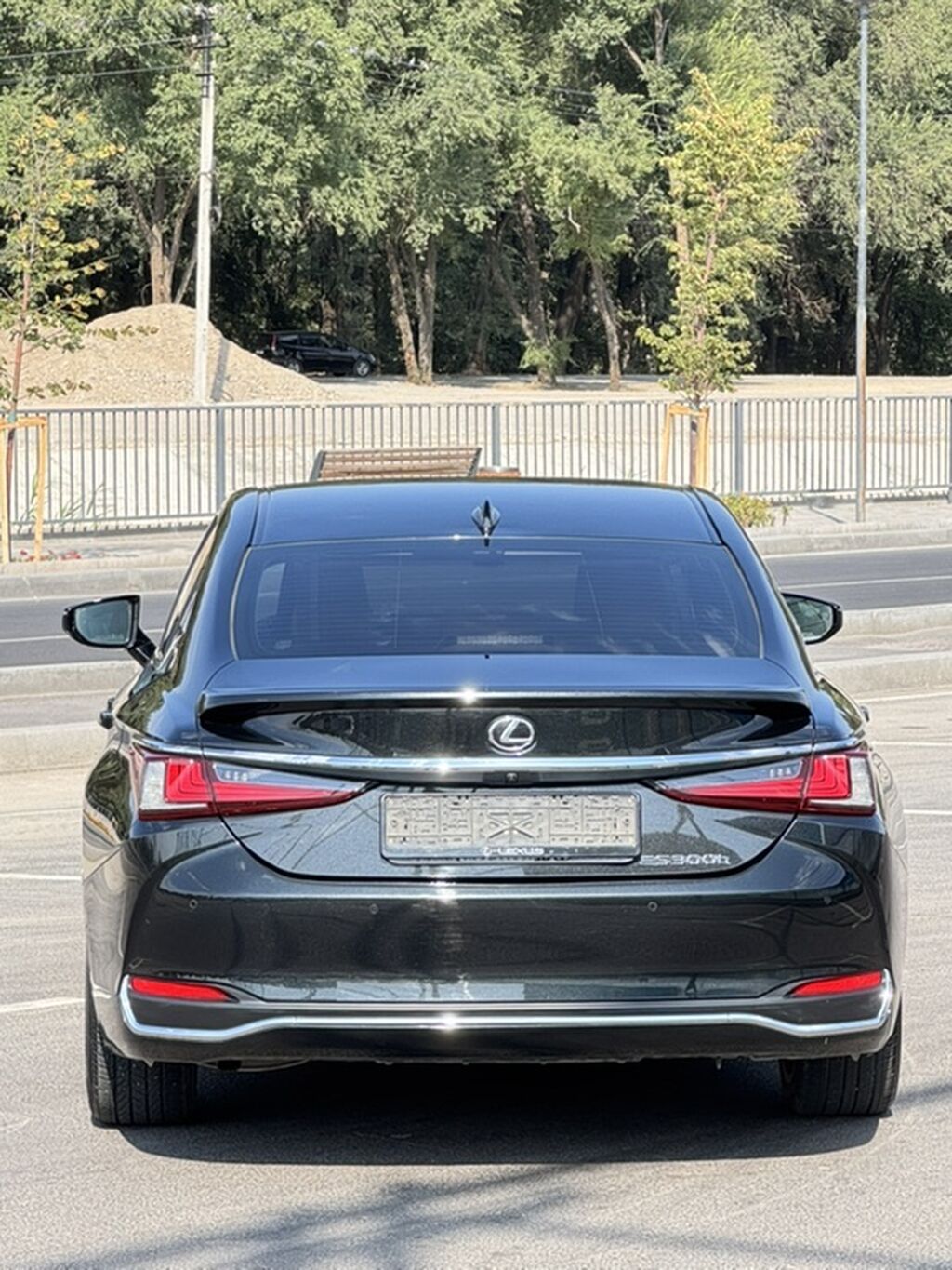 Lexus ES: 2024 г., 2.5 л, Автомат, Гибрид, Седан: фото 5