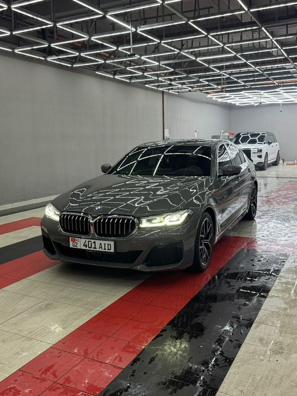 BMW 5 series: 2021 г., Седан: фото 2