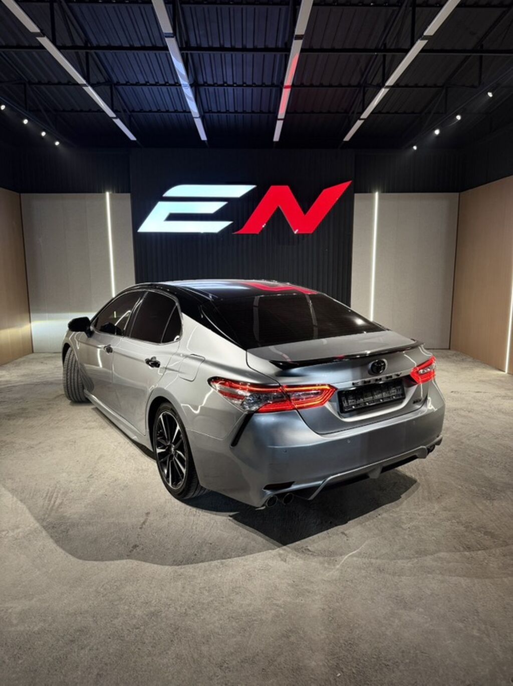 Toyota Camry: 2018 г., 2.5 л, Автомат, Бензин, Седан: фото 4