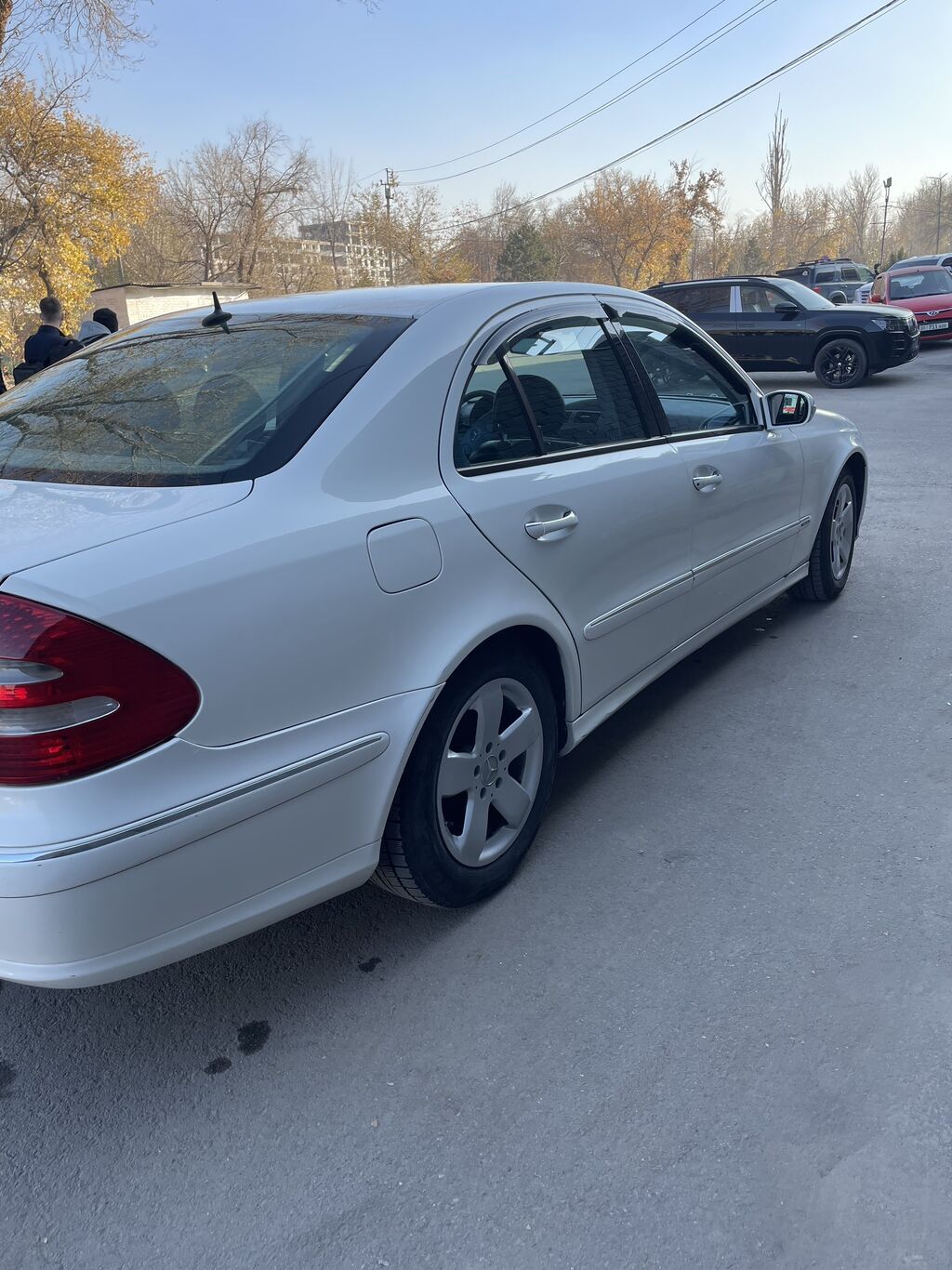 Mercedes-Benz E-Class: 2003 г., 3.2 л, Автомат, Бензин, Седан: фото 4