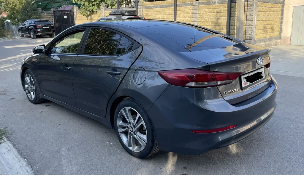 Hyundai Avante: 2016 г., 1.6 л, Автомат, Бензин, Седан: фото 7