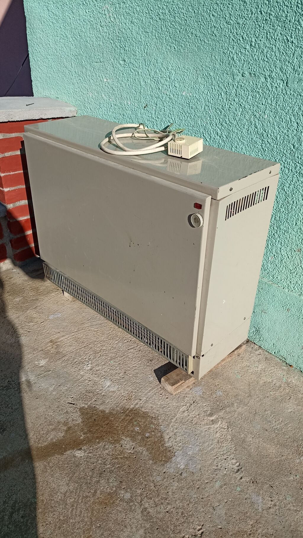 TA peći: TA peć 3500W, TA peć 3.5Kw. Tip WSP 350 SF Model Punjenje na lalafo.rs TA peći: TA peć 3500W, TA peć 3.5Kw. Tip WSP 350 SF Model Punjenje