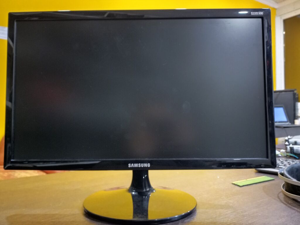 Монитор 22" 1920x1080 Samsung s22d300, состояние: 5500 KGS Мониторы ...