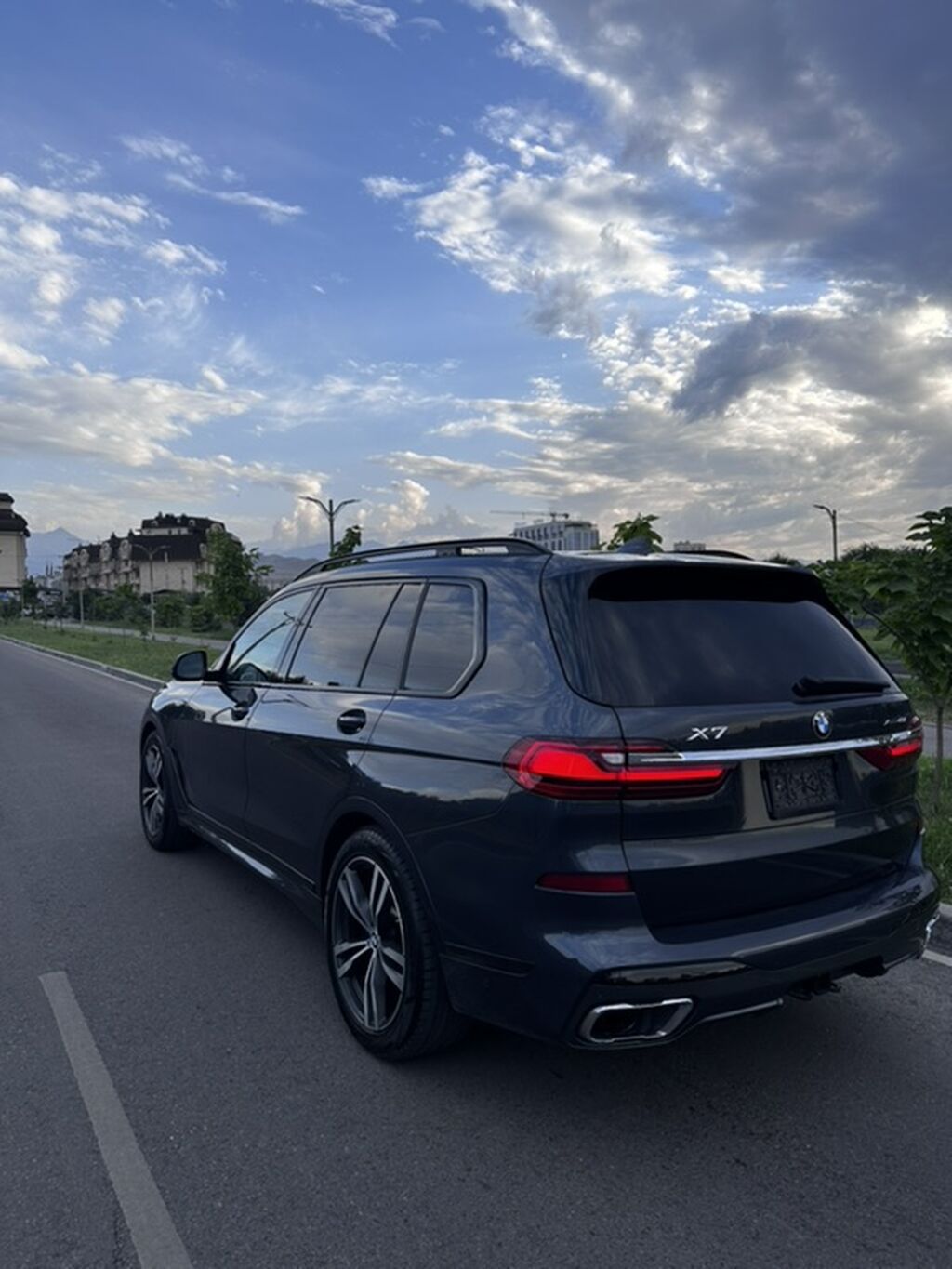 BMW X7: 2019 г., 3 л, Автомат, Бензин, Внедорожник: фото 4