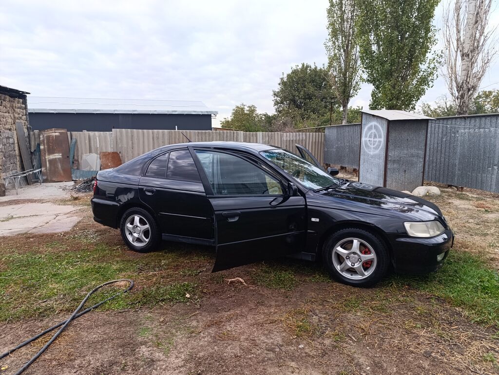 Honda Accord: 2001 г., 1.8 л, Механика, Бензин, Хэтчбэк: фото 7
