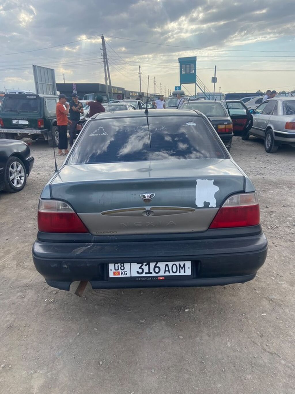 Daewoo Nexia: 2005 г., Механика, Бензин, Седан: фото 3
