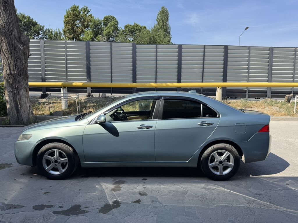 Honda Accord: 2003 г., 2 л, Автомат, Бензин, Седан: фото 5