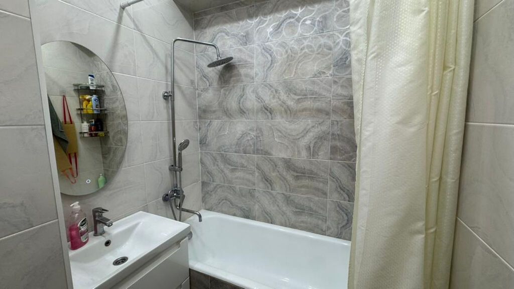 3 комнаты, 102 м², Элитка, 3 этаж, Евроремонт: фото 5