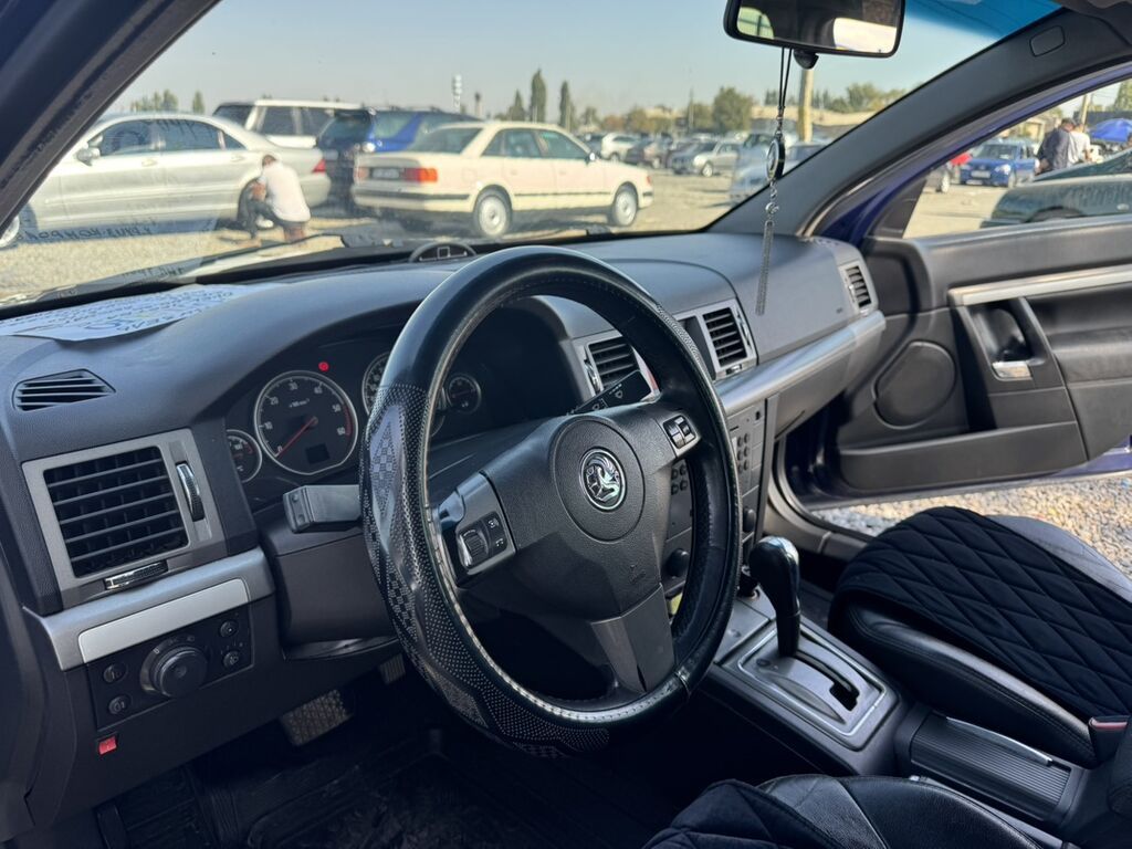 Opel Vectra: 2008 г., 1.9 л, Автомат, Дизель, Универсал: фото 2