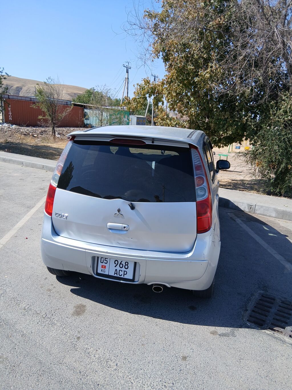 Mitsubishi Colt: 2005 г., Автомат, Бензин, Хэтчбэк: фото 3