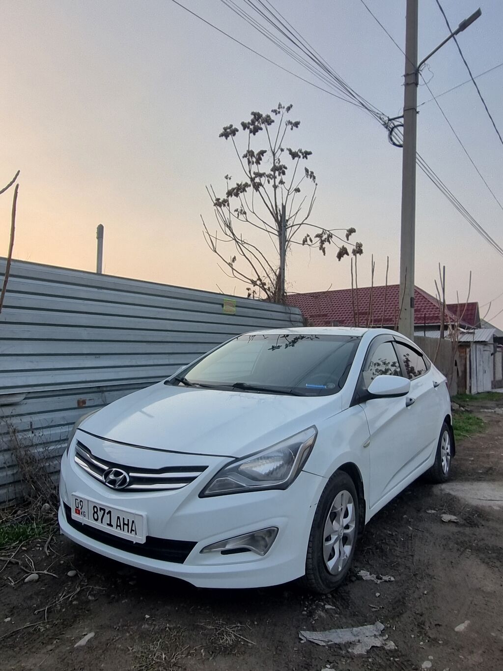 Hyundai Solaris