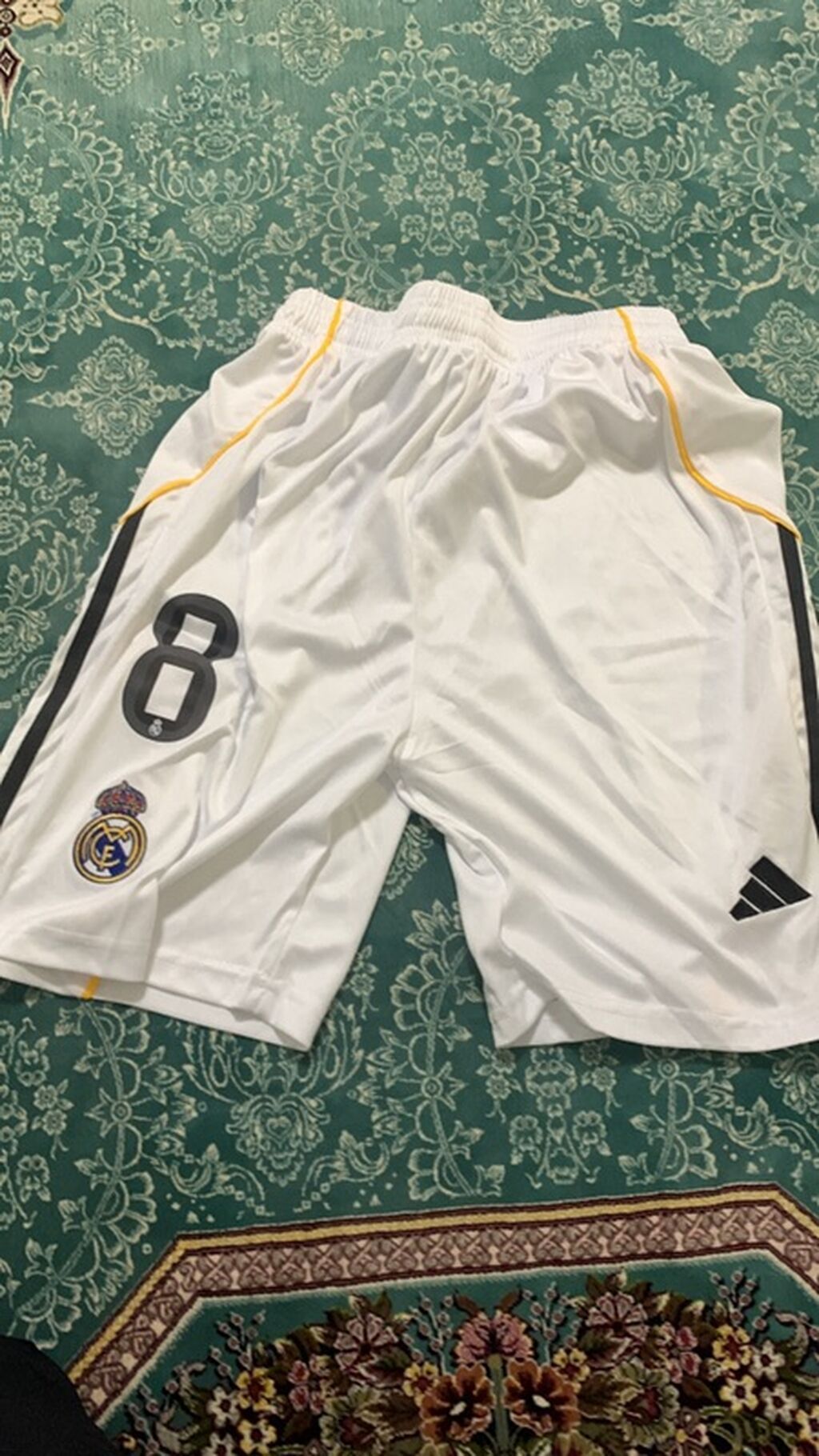 НОВАЯ, РАЗМЕР: М Игровой комплект Real Madrid сезона 2025/26 с: фото 3