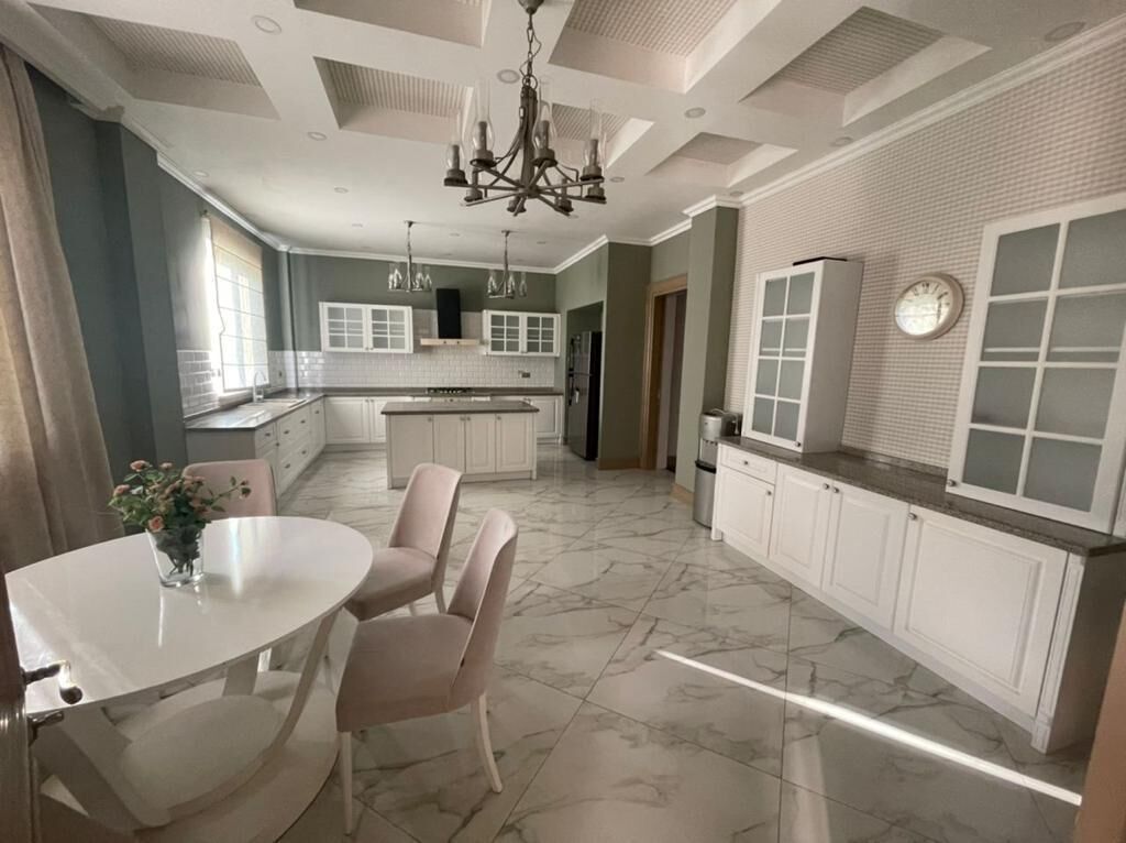 Предлагается к продаже просторный дом, расположенный в самом центре: фото 2
