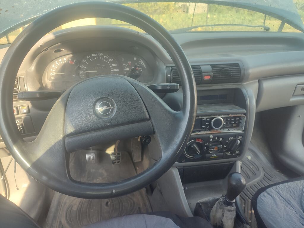 Opel Astra: 1993 г., Механика, Бензин, Универсал: фото 6